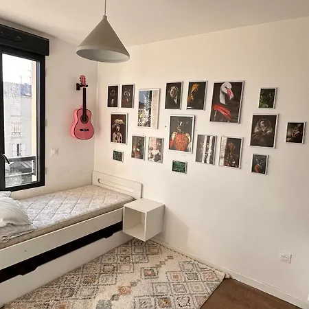 Central Apartment Colombes (Hauts-de-Seine)